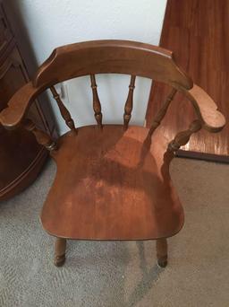 Retro Barrel Chair