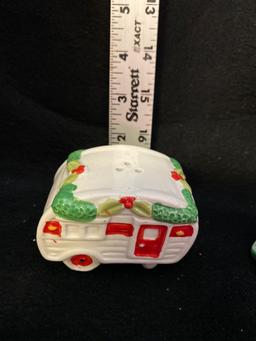 Camper/Christmas Tree Shaker Set