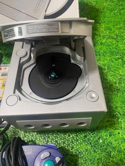 Nintendo GameCube with Box and Manual