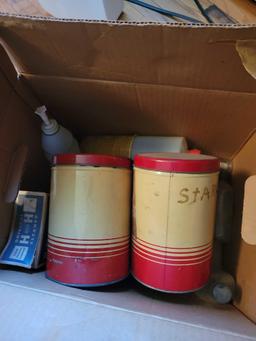 Miscellaneous box lot