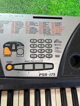 Yamaha Electric keyboard