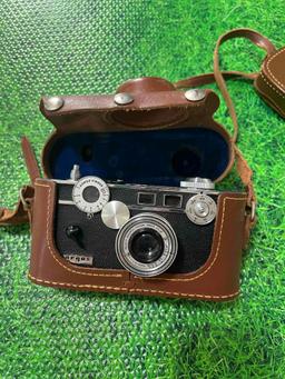 vintage argus camera with case