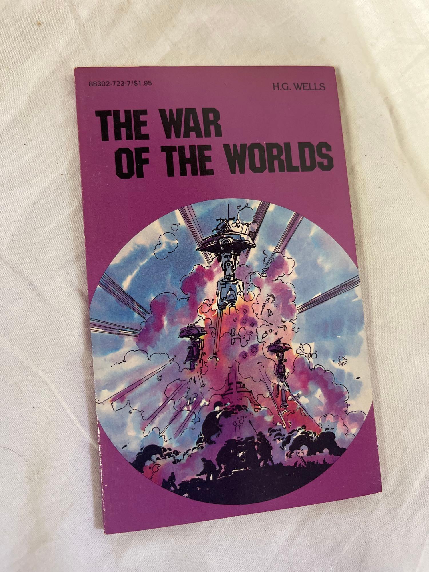 Horror and Classic Paperback Book Set