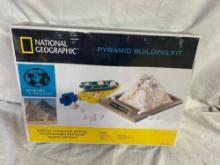National Geographic Pyramid Building Kit NIB