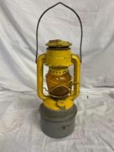 VINTAGE Chalwyn - Tropic Special - Consolidated Edison Lantern W/ Amber Globe