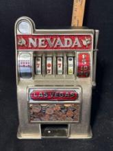 Classic Counter Top Model Slot Machine