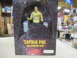 Star Trek Captain Pike & Command Chair
