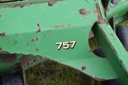 John Deere 757 Zero Turn