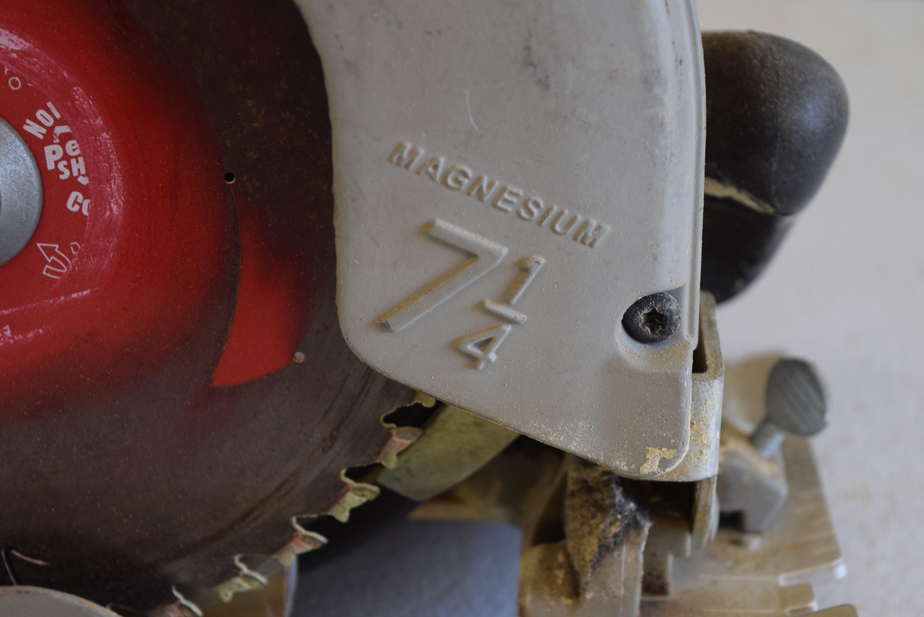 Milwaukee 7 1/4 Inch Tilt-Lok Adjustable Handle Circular Saw