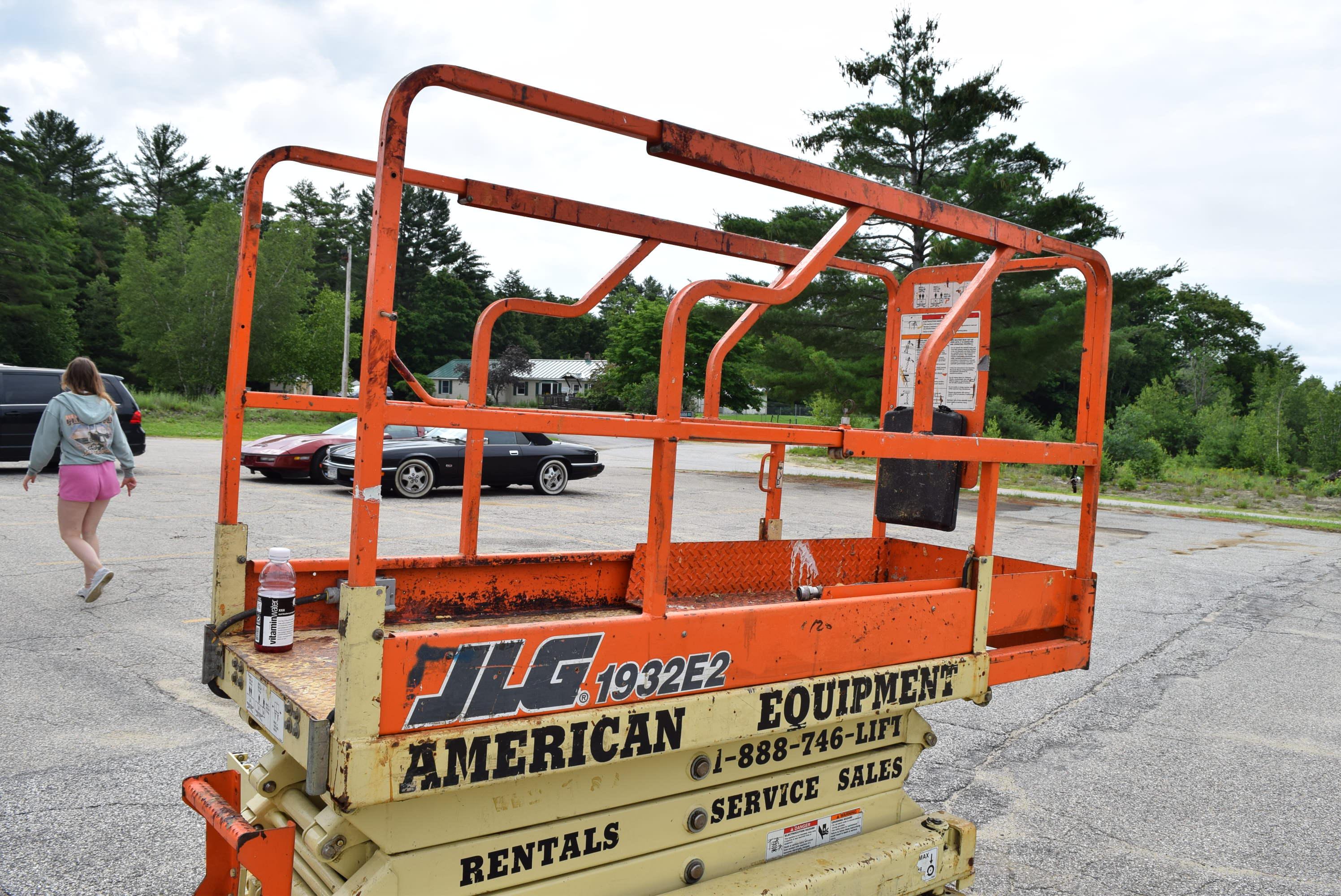 JLG 1932E2 Scissor Lift