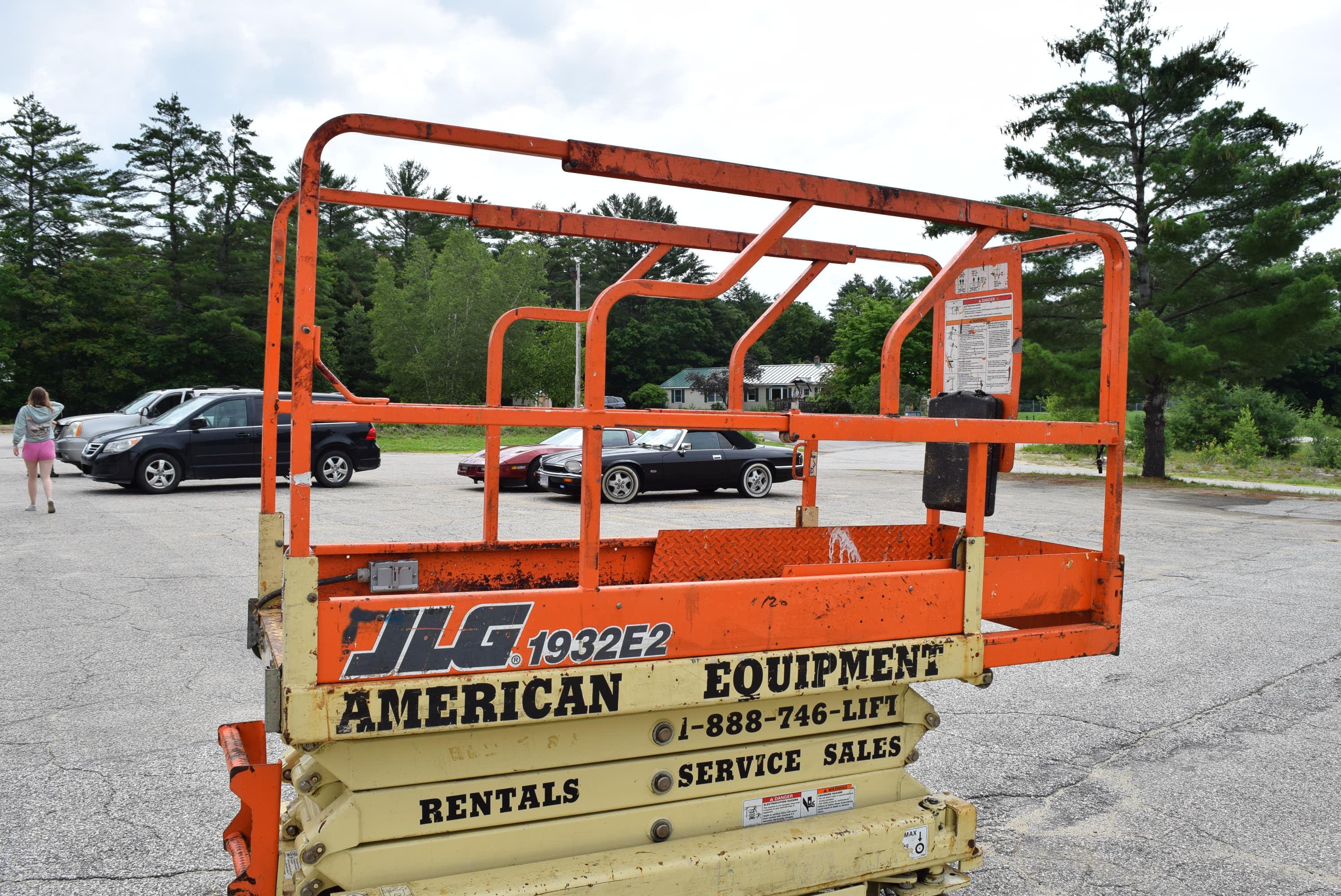 JLG 1932E2 Scissor Lift