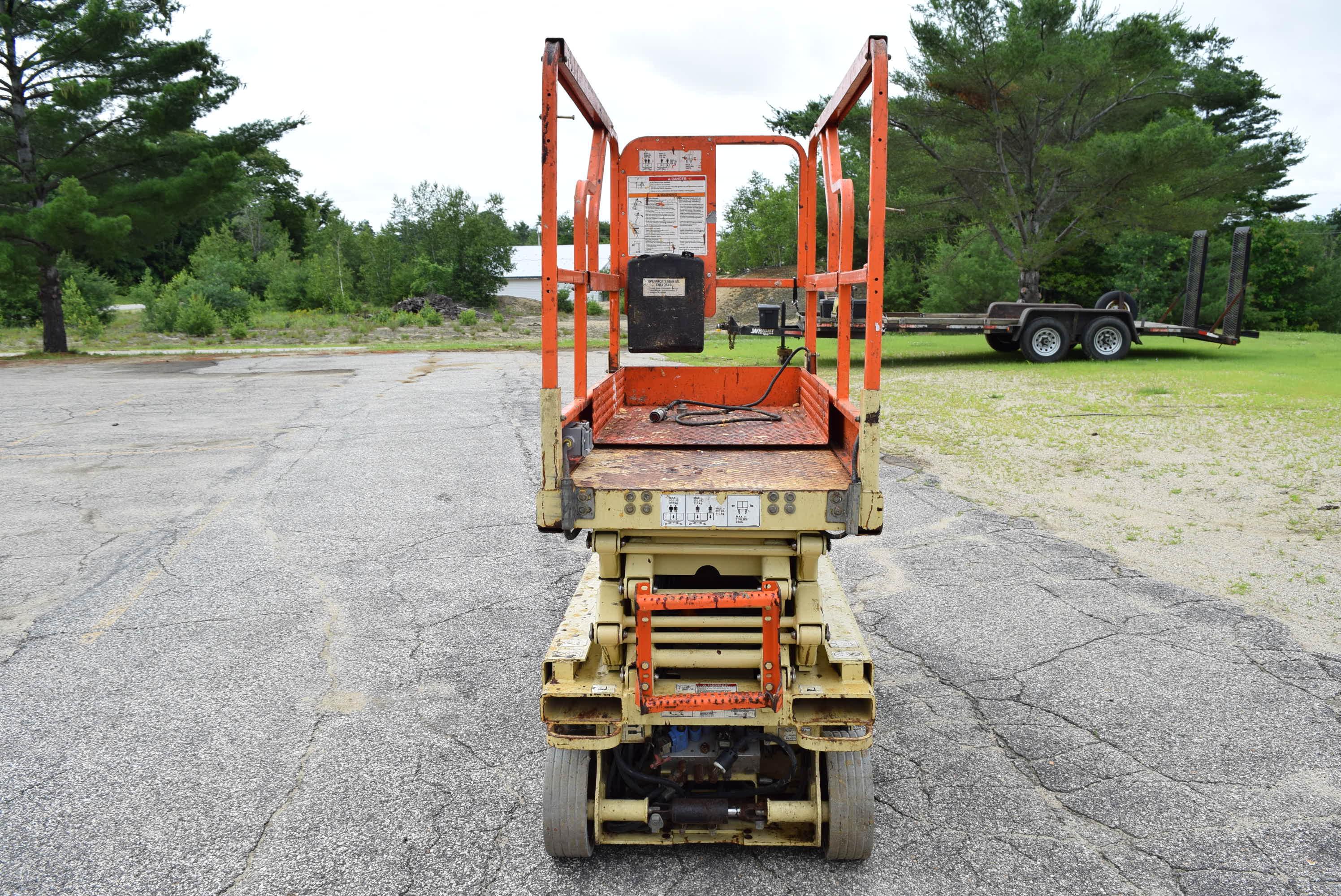 JLG 1932E2 Scissor Lift
