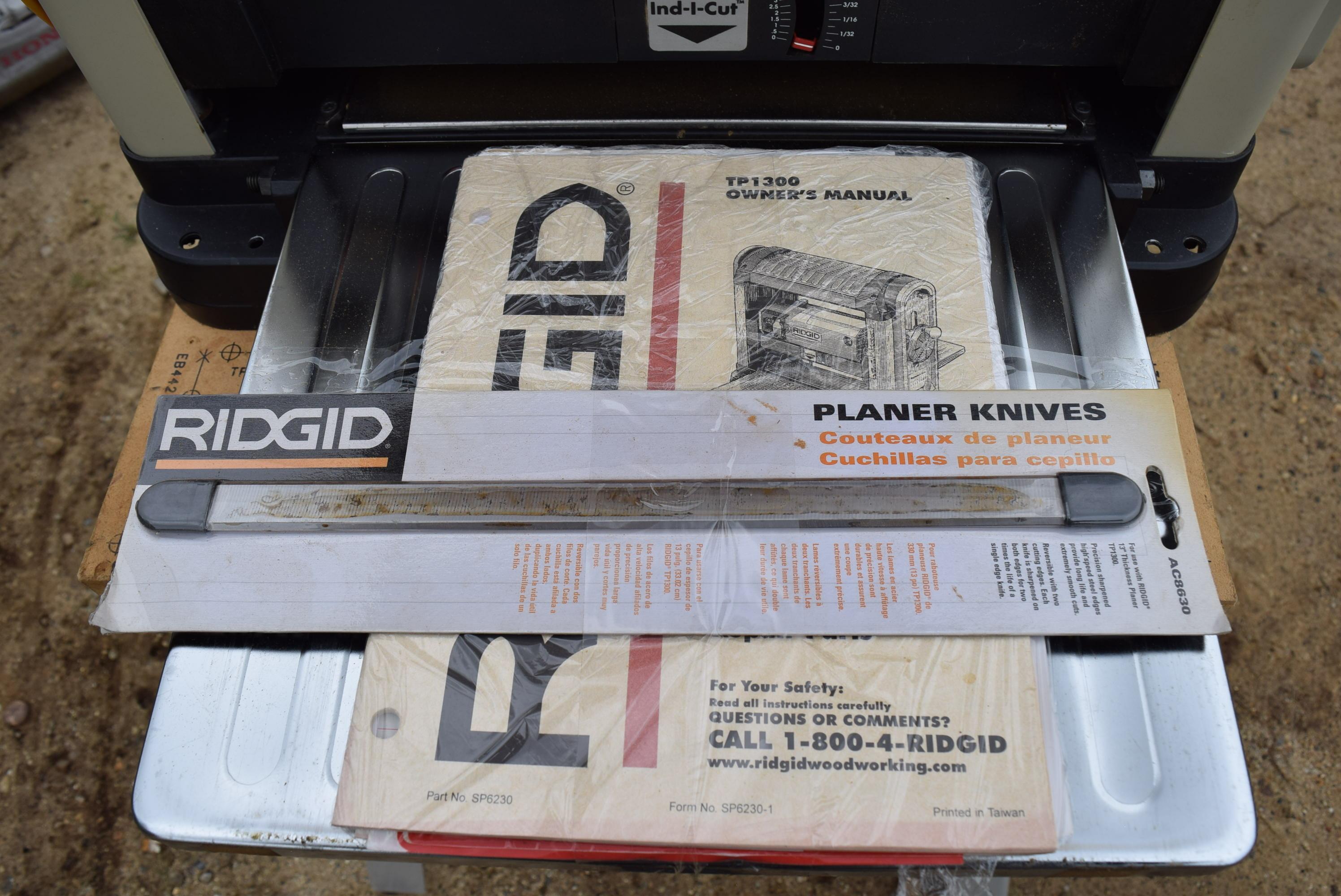 Ridgid 13 Inch Thickness Planer Model TP1300