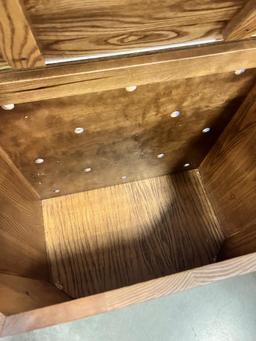 OAK HAMPER