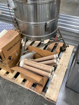 FLOUR GRINDER