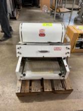 BERKEL BREAD SLICER WORKING CONDITION