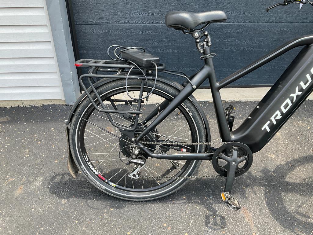 TROXUS E-BIKE 3740 MI GREAT CONDITION