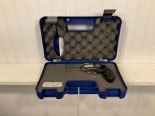 S&W MO. 60, 357 MAGNUM REVOLVER W/BOX