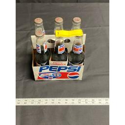 Petty Longneck 6 Pack Pepsi Bottles