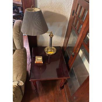Table Lamp & Rectangle End Table