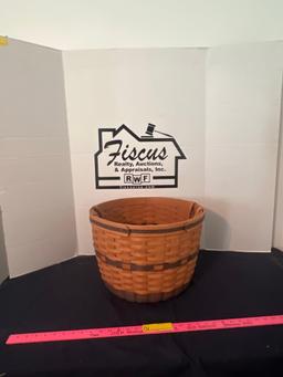 1991 Longaberger Basket