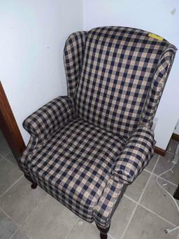 Wingback Cushioned Chair