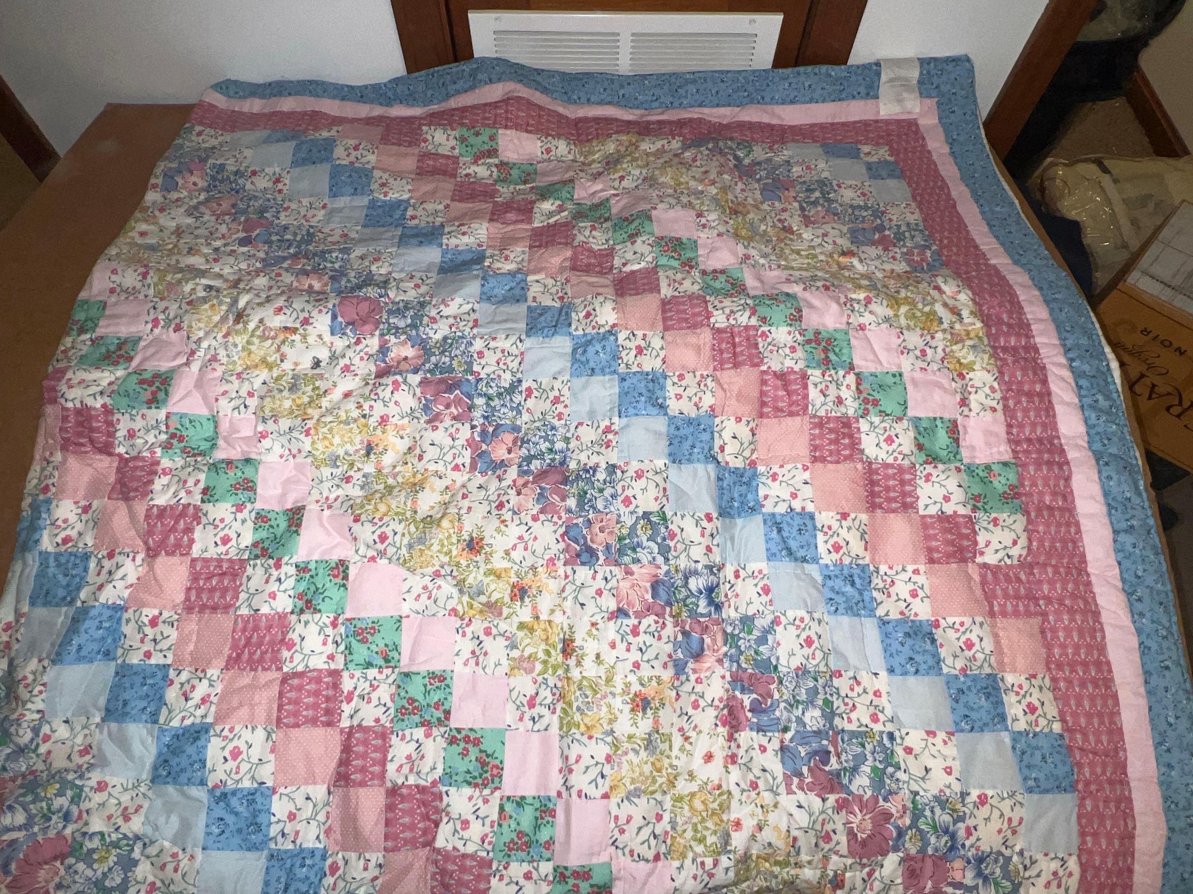 Quilts & Comforter Quilt