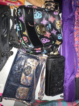 Hand Bags, Purses & Scarves