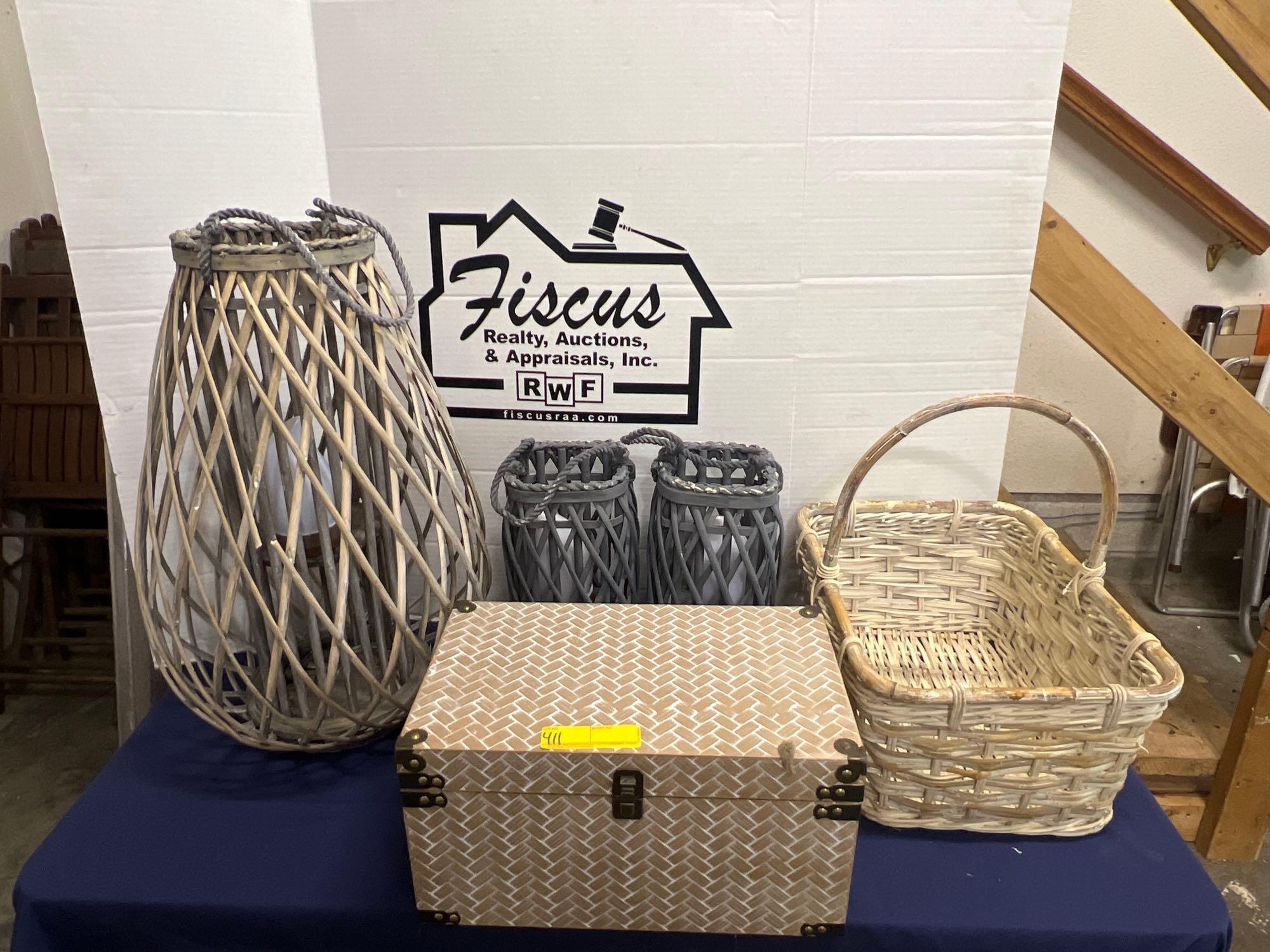 Baskets, Decorations & Storage Containers