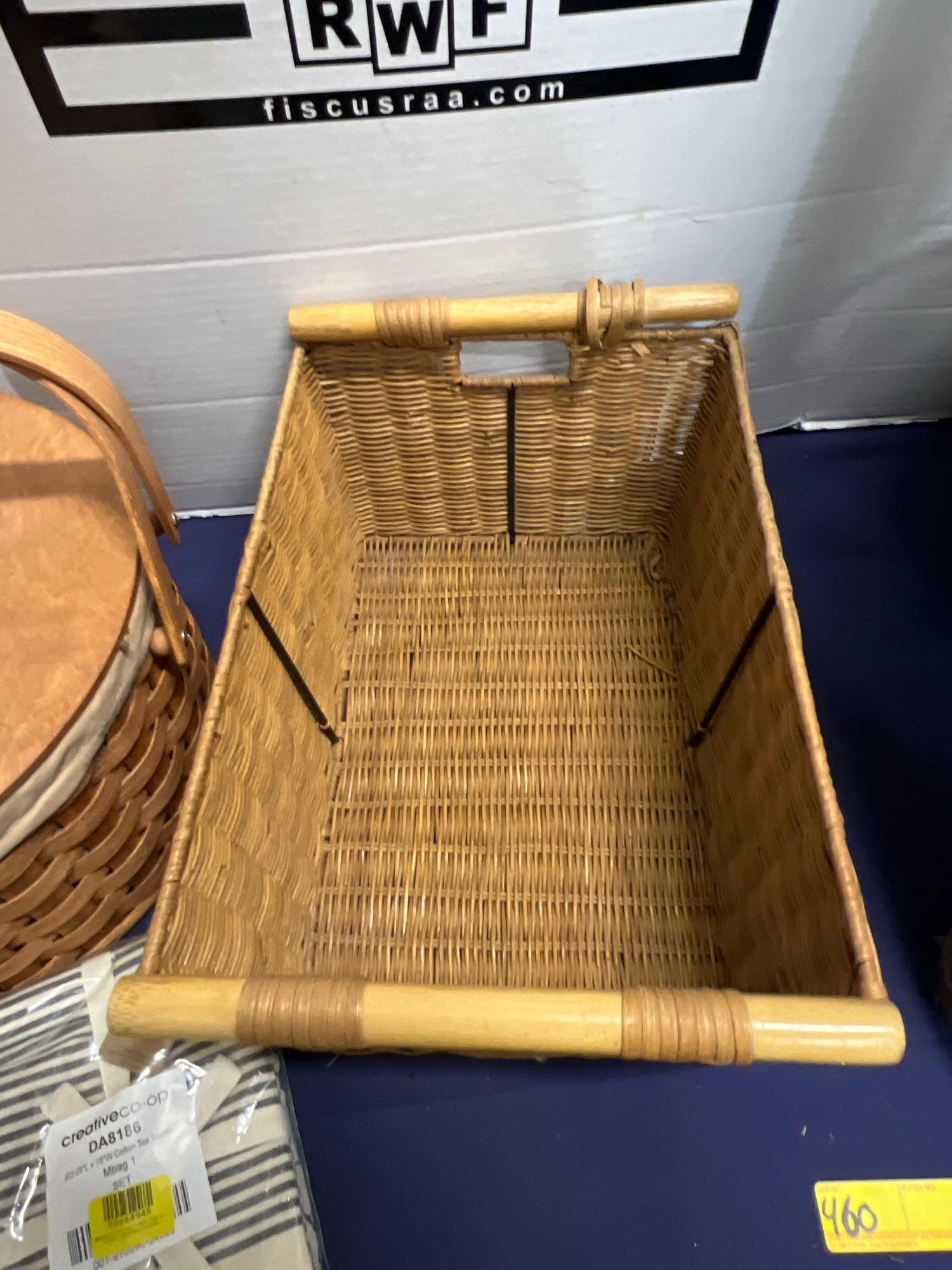 Baskets, 4.6 x 6.6 Rug
