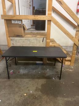 Folding Table