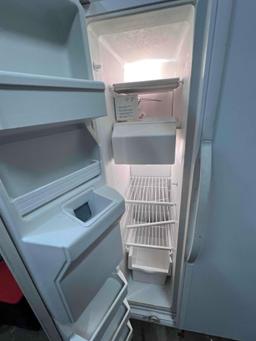 Kenmore Side by Side Refrigerator/ Freezer