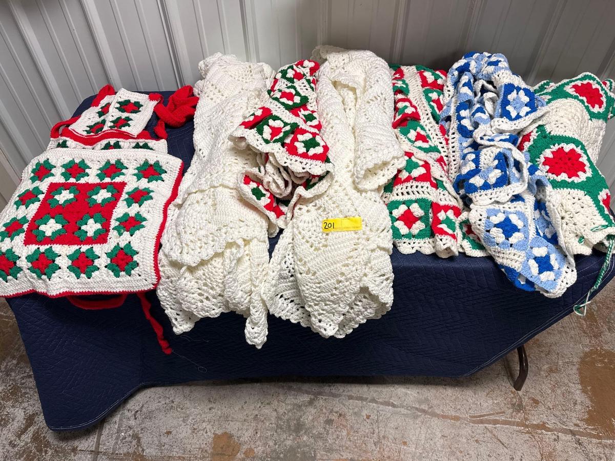 Tree Skirts & Aprons