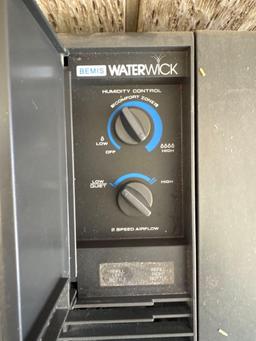 Bemis Waterwick Humidifier
