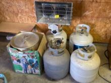 4 Propane Tanks, Heater & Turkey Kit (no stand)