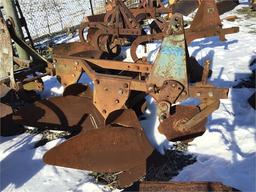 FORD 102 2 BOTTOM PLOW 27039