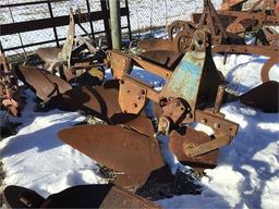 FORD 102 2 BOTTOM PLOW 27039