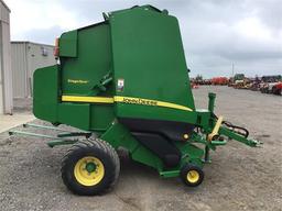 2010 JOHN DEERE 854 28601