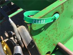 JOHN DEERE 750 28893
