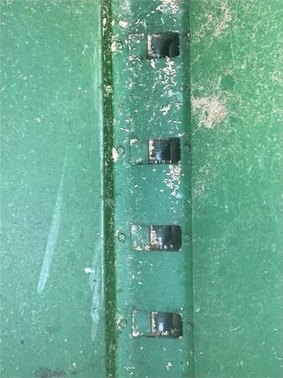 JOHN DEERE 750 28893