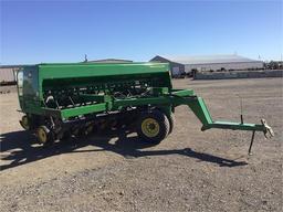JOHN DEERE 750 28893