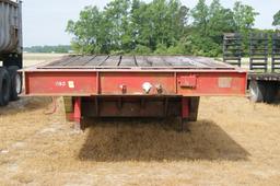 1980 Lowboy drop deck trailer