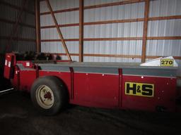 H&S 270 manure spreader double beater(like new)