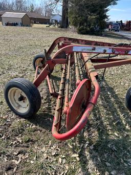 GEHL HAY RAKE HYD DRIVE, DOLLY WHEEL, 9FT