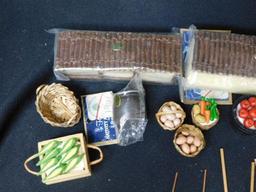 Lot of Fontanini Accessories