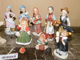 1 Lot of 14 Figurines