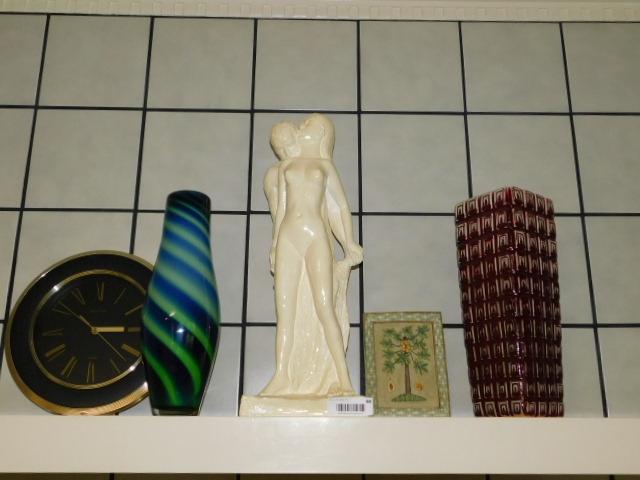 Man/Women Figurine, Swirled Vase, Flower Vase, Clock