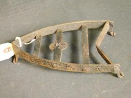 CAST IRON TRIVET