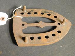 CAST IRON TRIVET