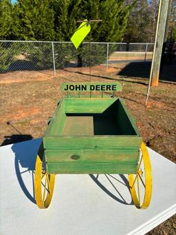 Wagon, John Deere